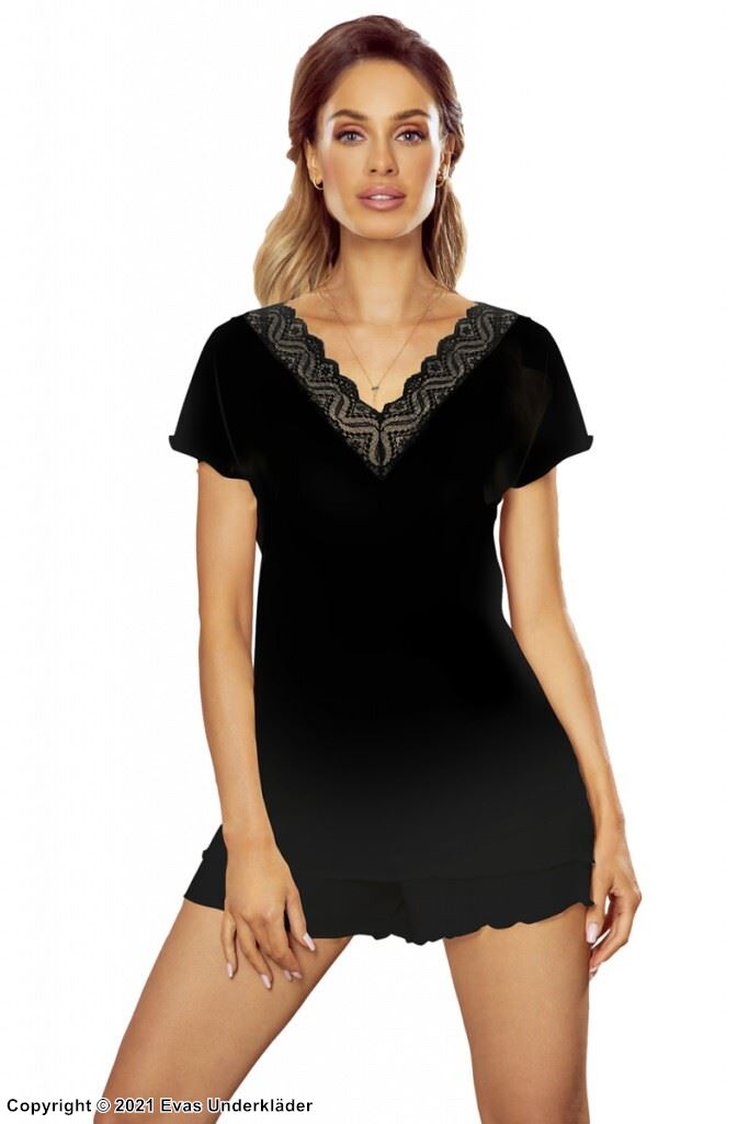 Top and shorts pajamas, lace details, short sleeves, V-neckline